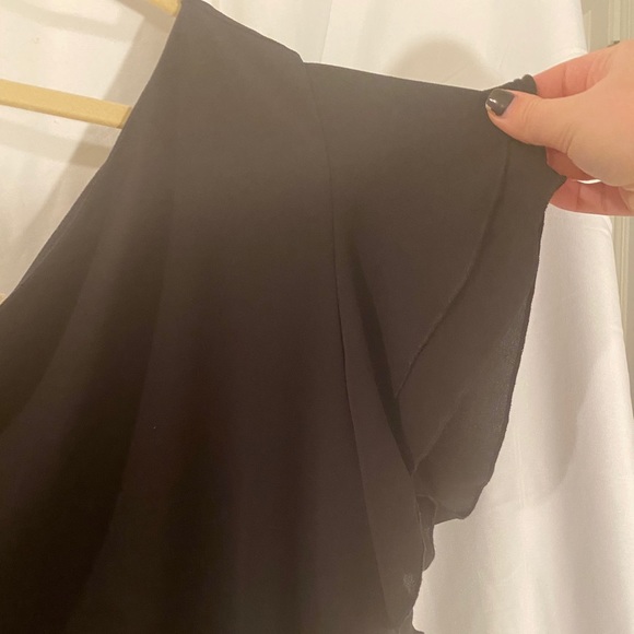 Black Tyche One Shoulder Ruffle Top sz L - Picture 3 of 4